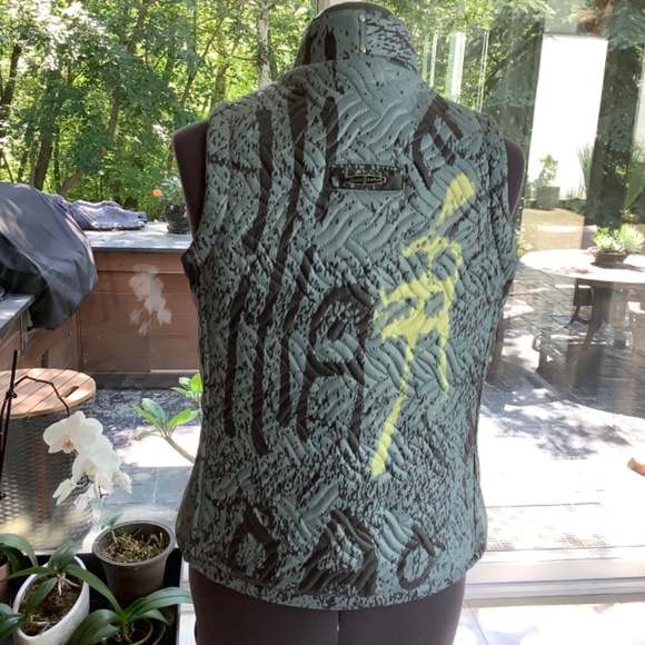 Jamie Sadock quilted golf vest - Picture 3 of 8